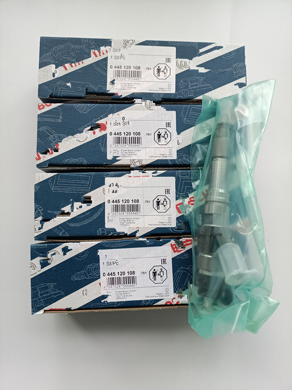 New Genuine BOSCH Fuel Injector Nozzle 0445120108