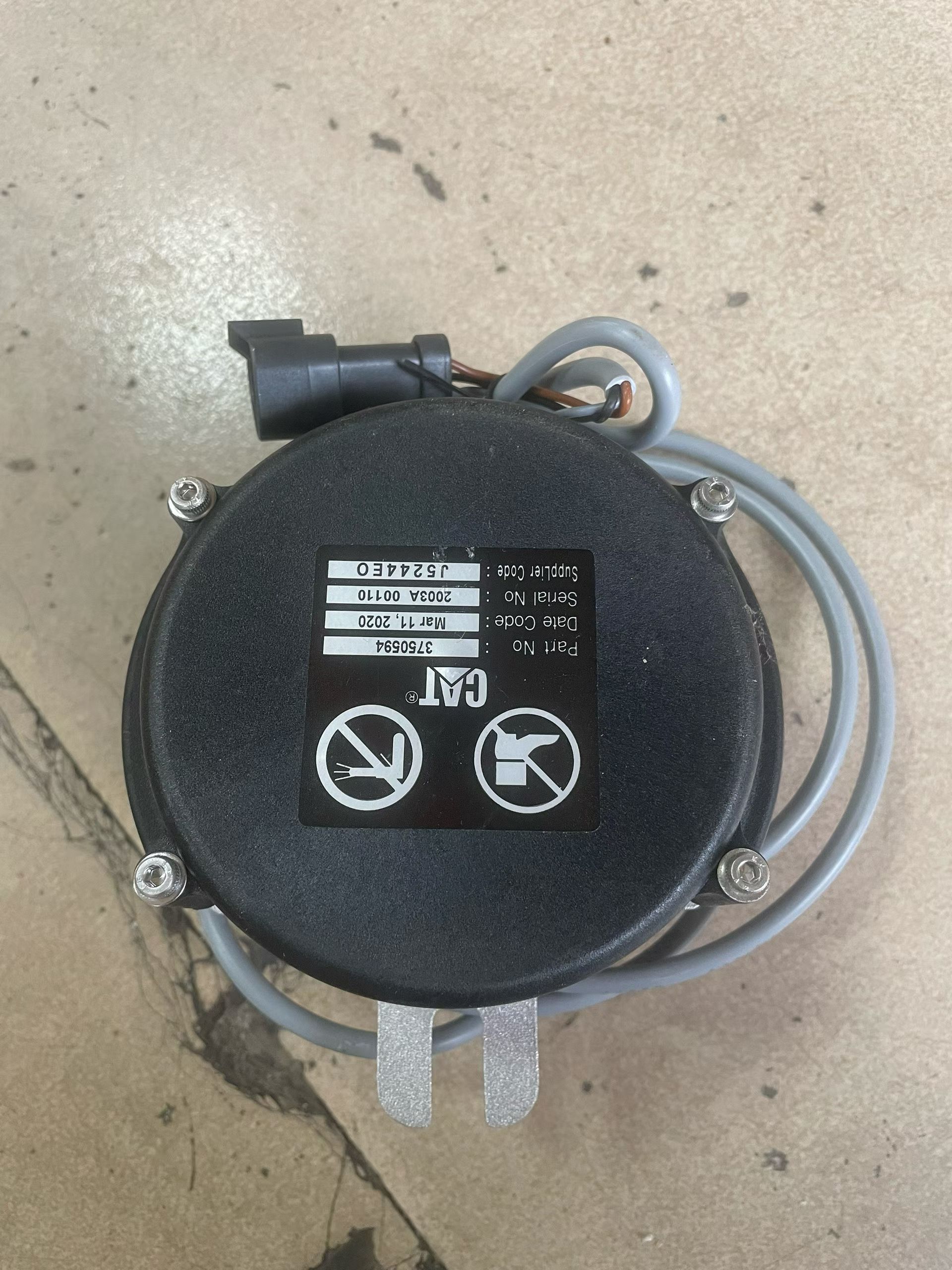 CAT Genuine new 3750594