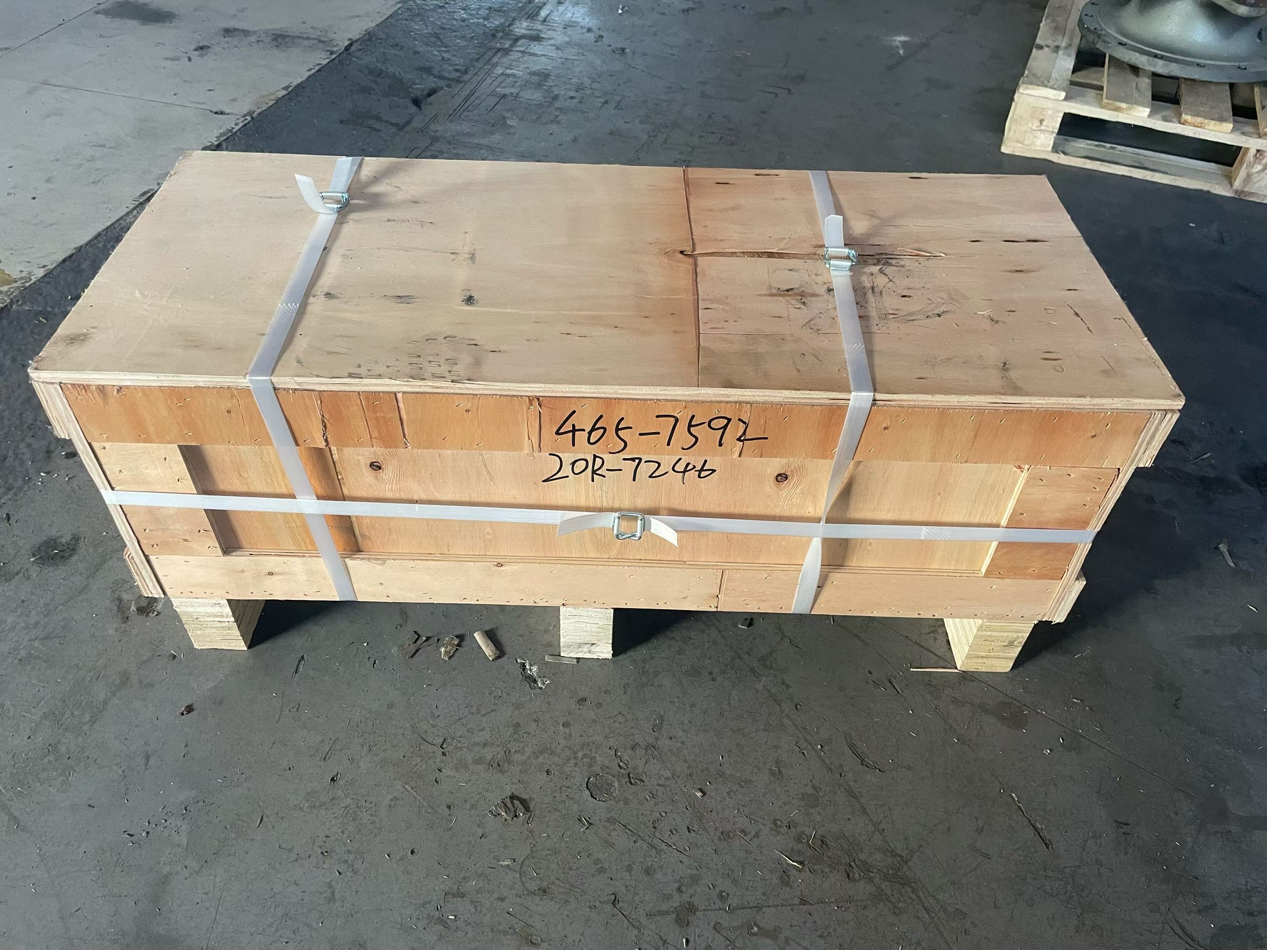 CAT Genuine new 4657592